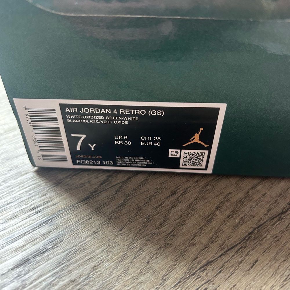 AIR JORDAN 4 RETRO - Picture 5 of 5